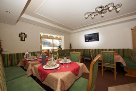 Hotel Tristkogel