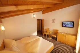 Hotel Tristkogel