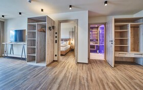 Thomsn Central Hotel & Appartements