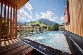 Thomsn Central Hotel & Appartements