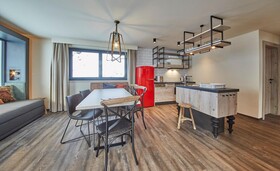 Thomsn Central Hotel & Appartements