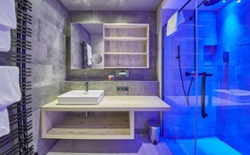 Thomsn Central Hotel & Appartements