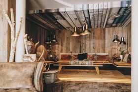 Thomsn Central Hotel & Appartements