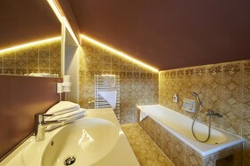 Thomsn Central Hotel & Appartements