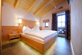 Wallegg-Lodge