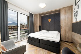 24 by Avenida Hotel & Residences