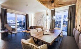 24 by Avenida Hotel & Residences