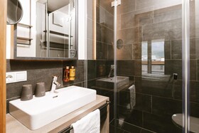 24 by Avenida Hotel & Residences