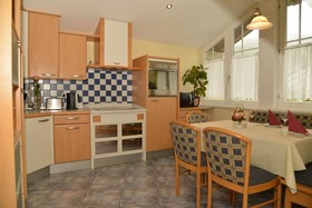 Appartement Holiday + Villa Theresa