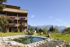 Holzhotel Forsthofalm