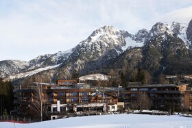 Holzhotel Forsthofalm