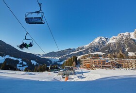 Holzhotel Forsthofalm