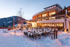 Holzhotel Forsthofalm