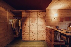 Holzhotel Forsthofalm