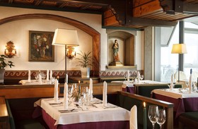 Hotel Alpina