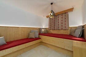 Avenida Panorama Chalets by Alpin Rentals