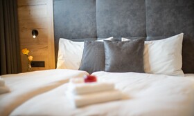 Emma Deluxe Aparthotel