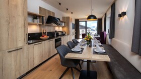 Emma Deluxe Aparthotel