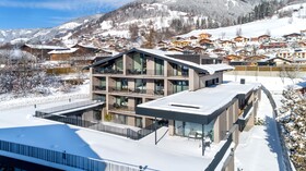 Emma Deluxe Aparthotel