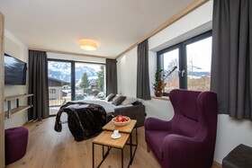 Emma Deluxe Aparthotel