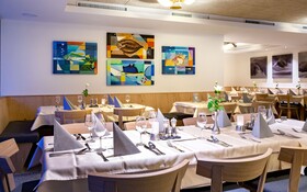 Emma Deluxe Aparthotel