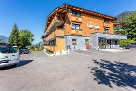 Klawunn Hotel & Apartment