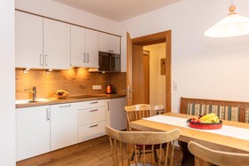 Klawunn Hotel & Apartment