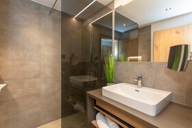 Klawunn Hotel & Apartment