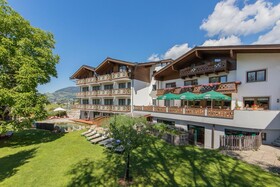 Klawunn Hotel & Apartment