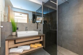 Klawunn Hotel & Apartment