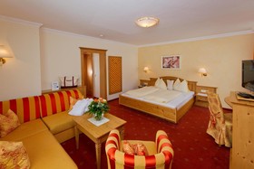 Taxerhof Wellness & Aparthotel