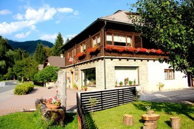 Casa Ema
