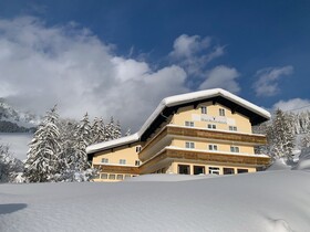 Hotel Kronenhirsch