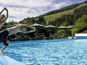 AlpenParks® Hotel & Apartment Sonnleiten