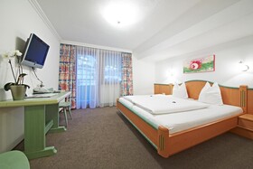Bike-Hotel Heli's B&B