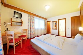 Bike-Hotel Heli's B&B
