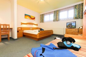 Bike-Hotel Heli's B&B
