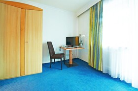 Bike-Hotel Heli's B&B