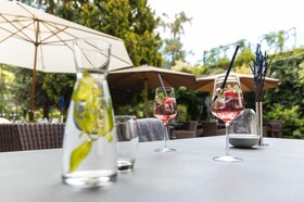 Familien- & Gartenhotel Theresia