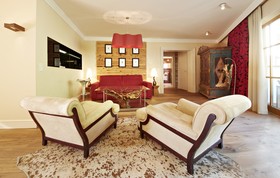 Hotel Alpine Palace