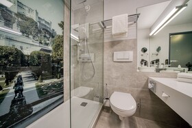 FourSide Hotel Salzburg, Trademark Collection by Wyndham