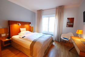 Hotel & Villa Auersperg