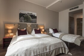 Hotel Max 70