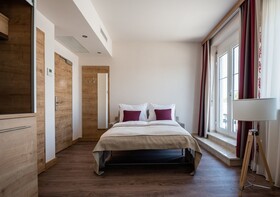 Hotel Max 70