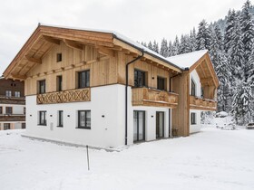 Lovely Chalet In Salzburg With Mountain View
