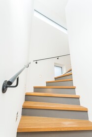 Room 5 Apartments