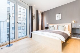 Room 5 Apartments