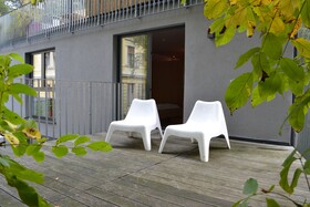 Room 5 Apartments