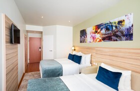 Leonardo Hotel Salzburg Airport