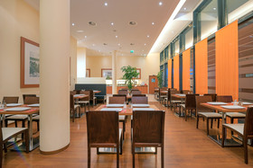 Leonardo Hotel Salzburg Airport
